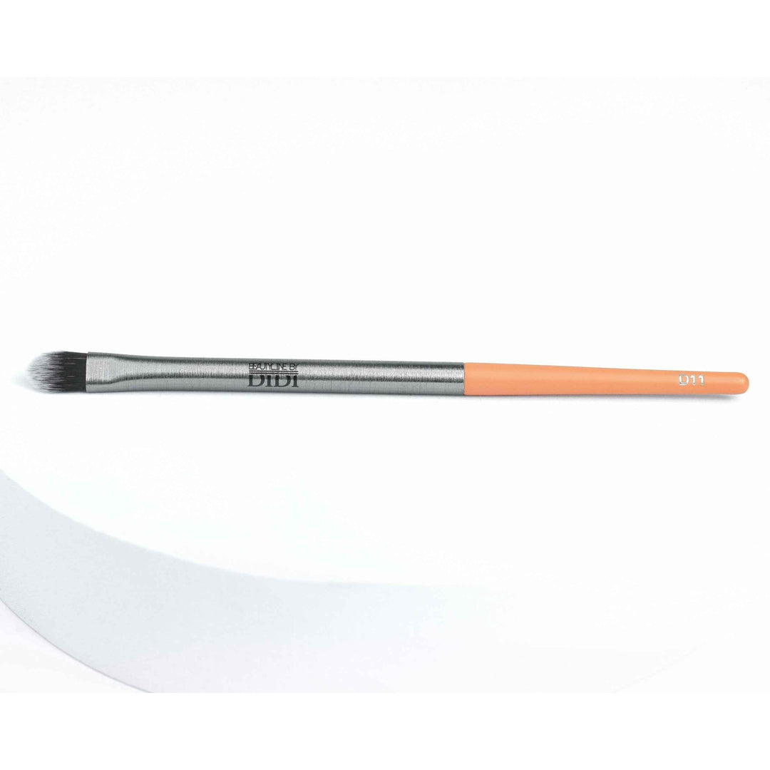 Brow Life Essential Brush