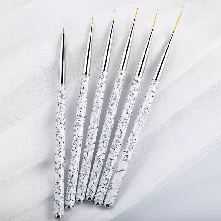 Ensemble de pinceaux pour eyeliner
