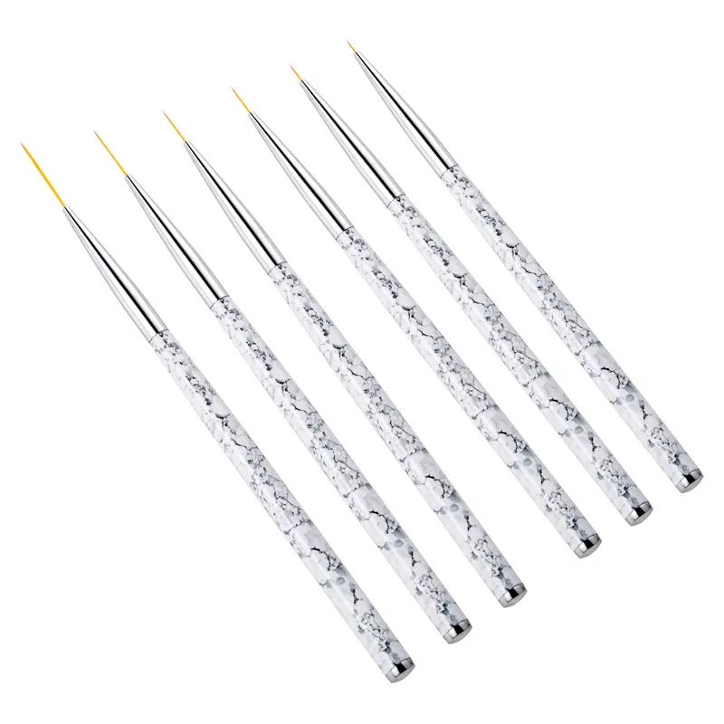 Le set de pinceaux Liner I