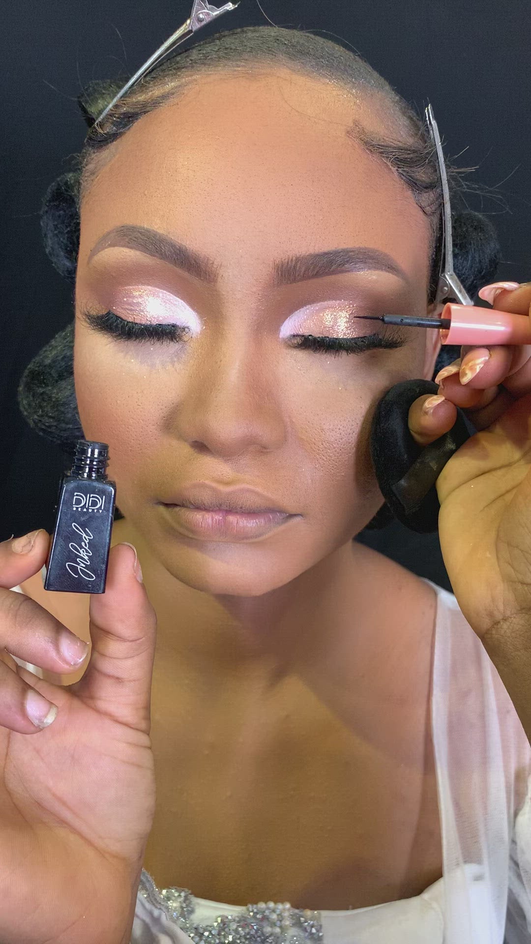 Eyeliner liquide encré avec finition mate